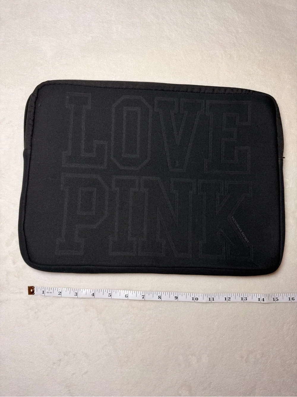 Victoria’s Secret PINK 2011 LOVE PINK Black Padded Laptop Sleeve